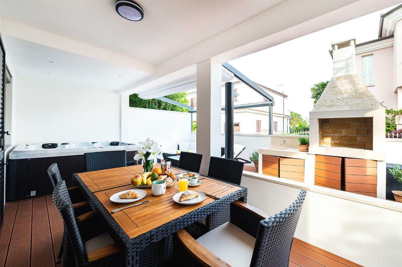 Auretta Apartment Novigrad Istria Esterno foto