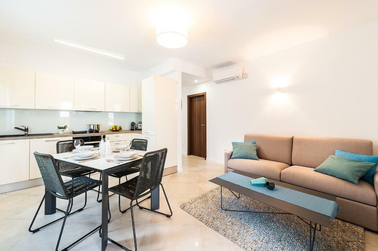 Auretta Apartment Novigrad Istria Esterno foto